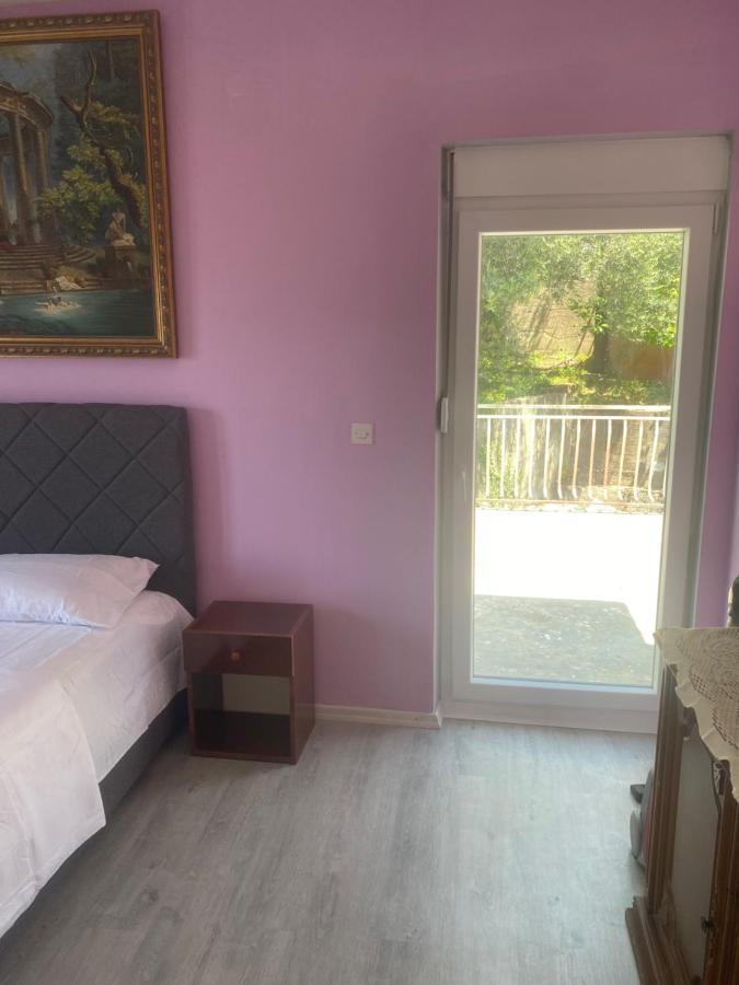 Apartman Lara Sveti Stefan Exterior foto
